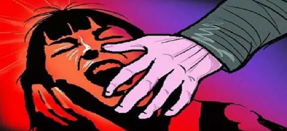 Punjab: 21-year-old woman dragged out of car, raped by 10 men near Ludhiana 