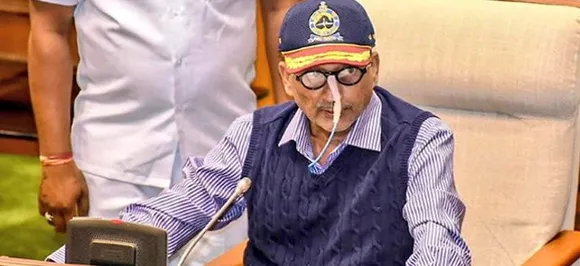 'I salute Indian Air Force,' says Manohar Parrikar after Balakot strike