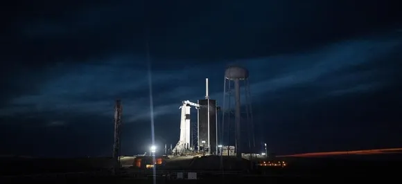 SpaceX Dragon capsule successfully separates from rocket