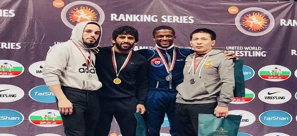 Bajrang Punia dedicates wrestling gold medal to Wing Commander Abhinandan Varthaman