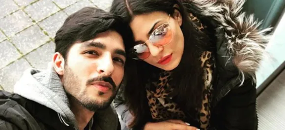 Sushmita Sen and Rohman Shawlâ€™s â€˜rohmanceâ€™ at London airport is all things love