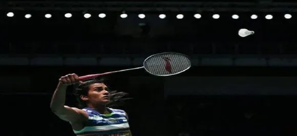 PV Sindhu enters Singapore Open Badminton semi-final, Saina Nehwal knocked out