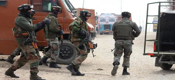 Terrorists hurl grenade at CRPF Battalion in Pulwama's Nowdal Tral, one jawan injured