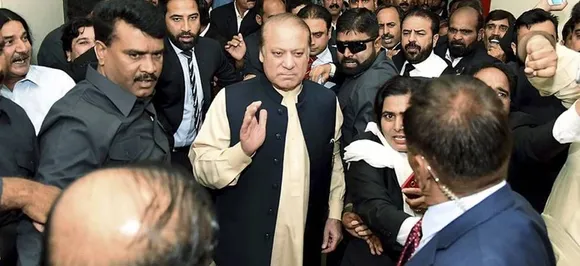 Nawaz Sharif reaches Kot Lakhpat jail after massive roadshow