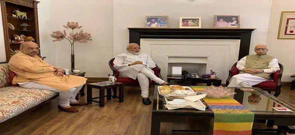 Lok Sabha Election Results 2019: PM Modi, Amit Shah meet LK Advani, Murli Manohar Joshi