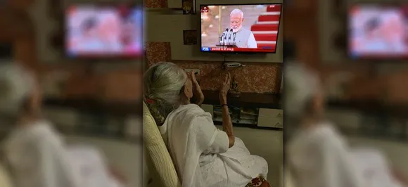 As PM Narendra Modi takes oath, mother Heeraben Modi watches swearing-in ceremony