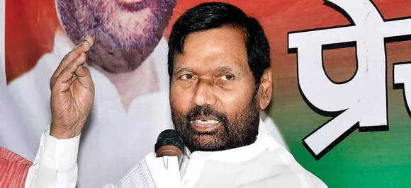 Union Minister Ram Vilas Paswan appeals to minorities to support NDA