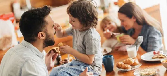 Language-savvy parents boost kids' reading ability: Study