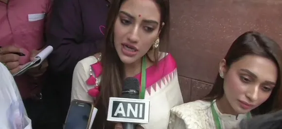 'Don't push': Nusrat Jahan loses cool as media persons mob her, Mimi Chakraborty