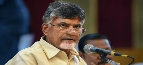 After 'Paraja Vedika', Reddy govt cracks down on Naidu's official residence; serves notice to vacate