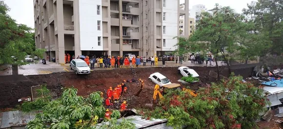 17 killed, 2 injured after wall collapses in Puneâ€™s Kondhwa, Fadnavis orders probe