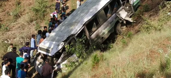 3 school students among 4 killed in bus accident in Himachalâ€™s Shimla district 