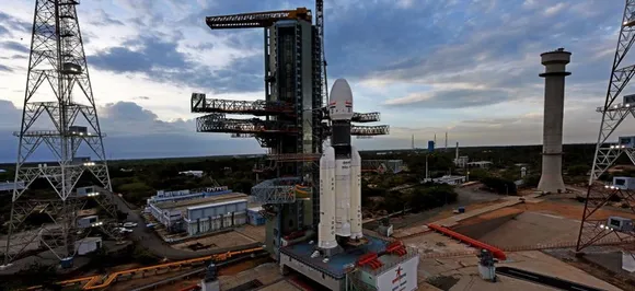 Taking billion dreams to Moon, Chandrayaan-2 launched; here is how Twitterati reacted