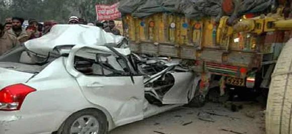 Singer, three family members killed in car-truck collision