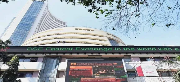 Closing Bell: Sensex drops 196 points to end at 37,686, Nifty also down by 95 