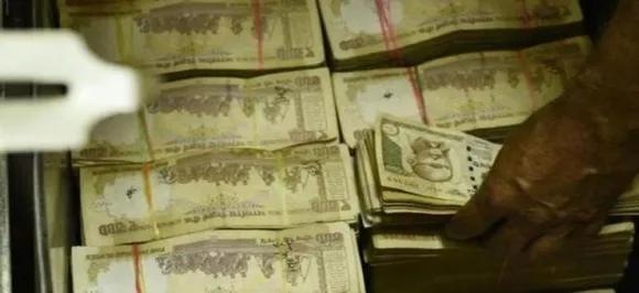 6 held with demonetised notes with Rs 1.15 crore face value