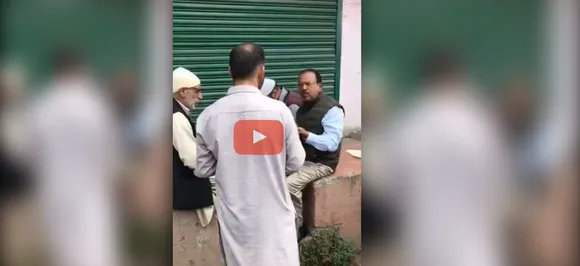 VIDEO | Amid lockdown, NSA Ajit Doval interacts, eats lunch with Kashmiri locals in Shopian