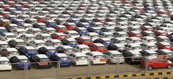 Nearly 3,50,000 people lost their jobs since April as Indiaâ€™s auto sector faces worst-ever slump: Report