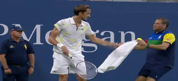 Daniil Medvedev Shows Middle Finger Towards The Crowd In US Open 2019, Vows To 'Behave Better'