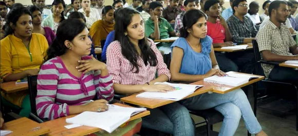 Only 2.5% Colleges Run Phd Programmes, Maximum Students Opt For Science Stream: HRD Survey