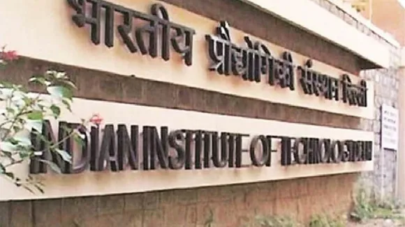 Academically Weak IIT Students Will Now Have Exit Option, Take A BSc Degree