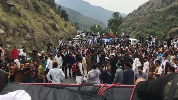 Thousands From Pakistan Occupied Kashmir March Towards LoC To Protest Abrogation Of Article 370, Stopped