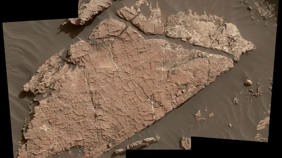 NASAâ€™s Curiosity Rover Discovers An Ancient Oasis On Mars: Details Inside 