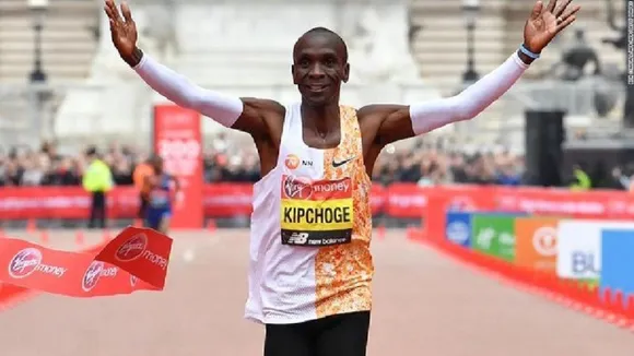 Kenya's Eliud Kipchoge Starts Race To Bust Two-Hour Marathon Barrier