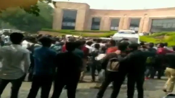 Chaos In JNU As Students Allegedly Block Ambulance For Ailing Professor During Protest 