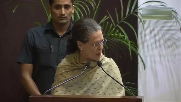 Congress President Sonia Gandhi Expresses Concern Over Delhi Air Pollution