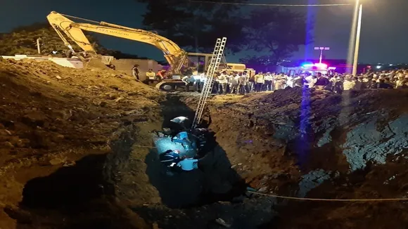 Maharashtra: Fireman, Trapped While Rescuing Man From Trench In Pune, Succumbs To Injuries  