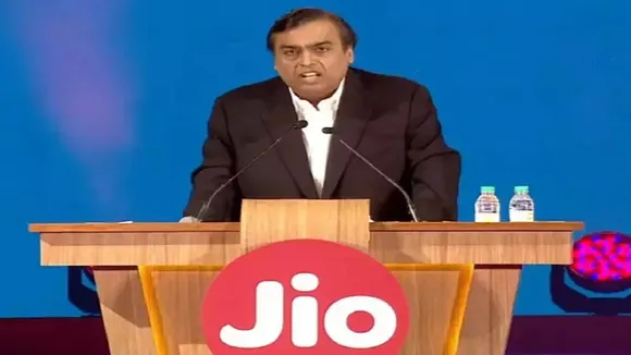 Reliance Jio To Hike Mobile Calling, Data Charges By Upto 40 Per Cent From December 6