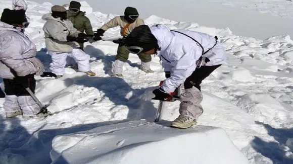 Indian Army Jawans Hit By Avalanche In Kupwara, Search Operations Underway 