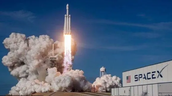 SpaceX Delivers â€˜Mighty Mice,â€™ Worms, Robot To Space Station