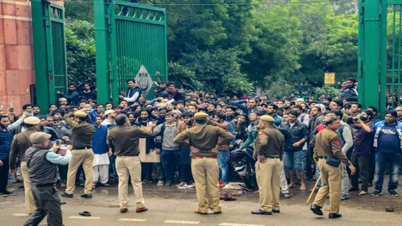 From Lucknow To Hyderabad, Protests Across Campuses Against Police Crackdown In Jamia