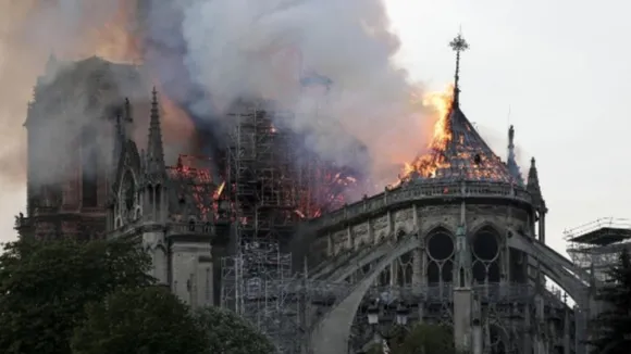 Oh Lord! Notre Dame Cathedral 'Might Not Be Saved,' Says Rector