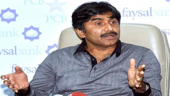 Javed Miandad Hits Out At Shoaib Akhtar, Danish Kaneria Over 'Hindu' Controversy  