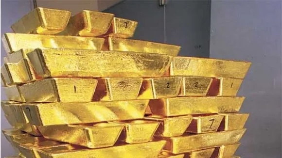 Bullion Market Closing: Gold, Silver Rise Marginally On Weak Rupee