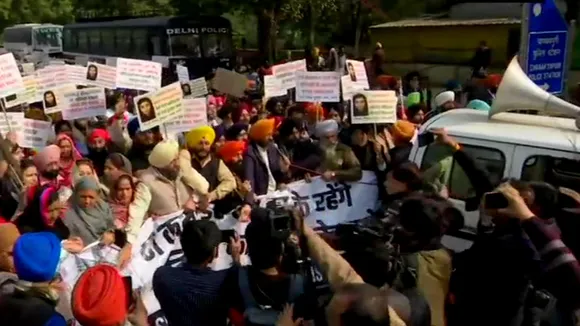 Nankana Sahib Attack: Hundreds Protest Near Pakistan High Commission In Delhi