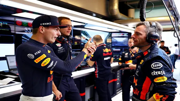 Max Verstappen Signs New Contract, To Stay With Red Bull Till 2023