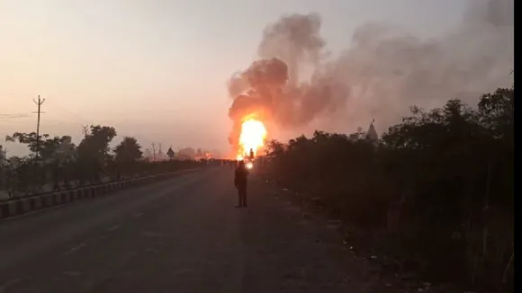 Surat: LPG Tanker Explodes After Head-On Collision With School Bus, All Children Safe 