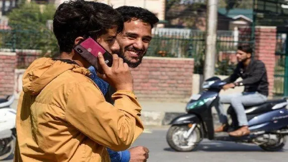 Voice, SMS Facility Restored For Prepaid Mobile Connections In Jammu and Kashmir