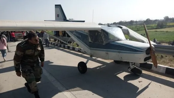 Aircraft Makes Emergency Landing At Eastern Peripheral Expressway Near Ghaziabad - See Pics