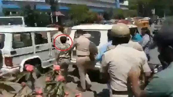 Free Kashmir placard seen in Bengaluru