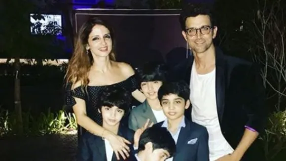 hrithik roshan with his family