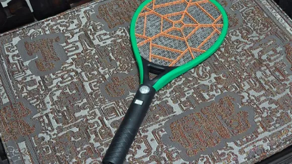 UV Racket Corona Lockdown