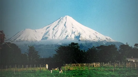 mount taranaki New Zealand