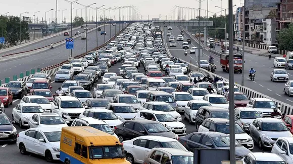 Noida Greater Noida Traffic
