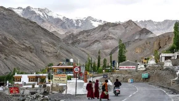 leh travel