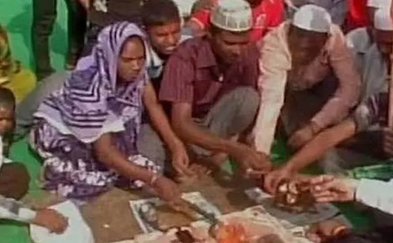 यूपी के फैजाबाद में 22 मुस्लिमों की कराई गई 'घर वापसी', RSS ने कहा बिना किसी लोभ के बने हैं हिंदू